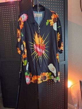 PLEASURES- Black Floral Heart Graphic Short-Sleeve Button Down Shirt